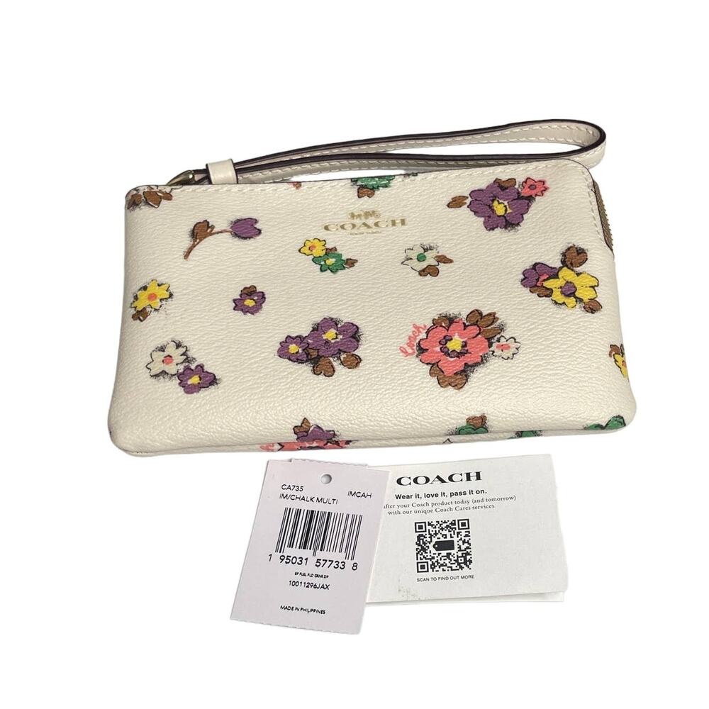 Coach Corner Zip Wristlet with Spaced Floral Field Print Small Clutch Purse